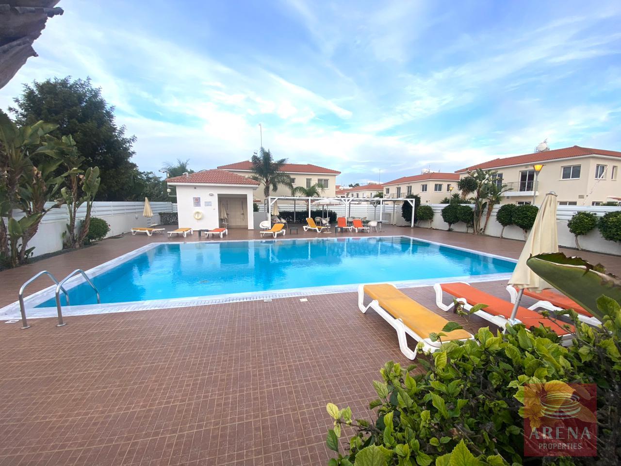 11-1-BED-APT-KAPPARIS-7605