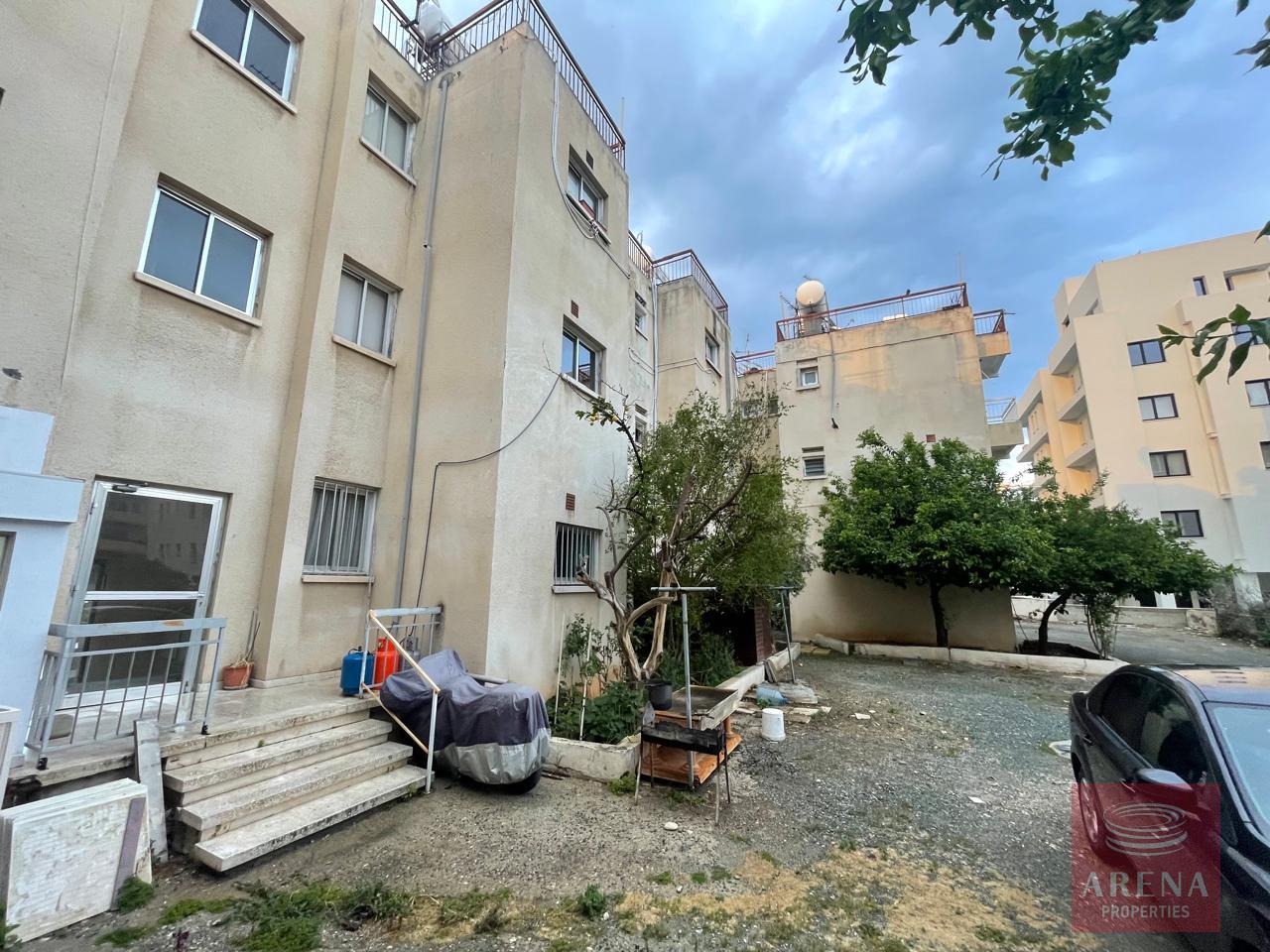 13-GF-APT-IN-NEW-MARINA-AREA-8070