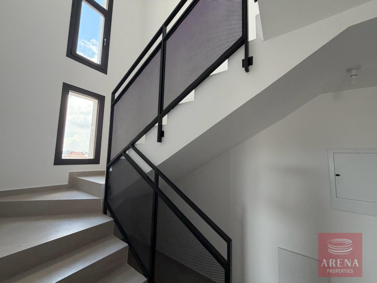 6a13f28125490-3
