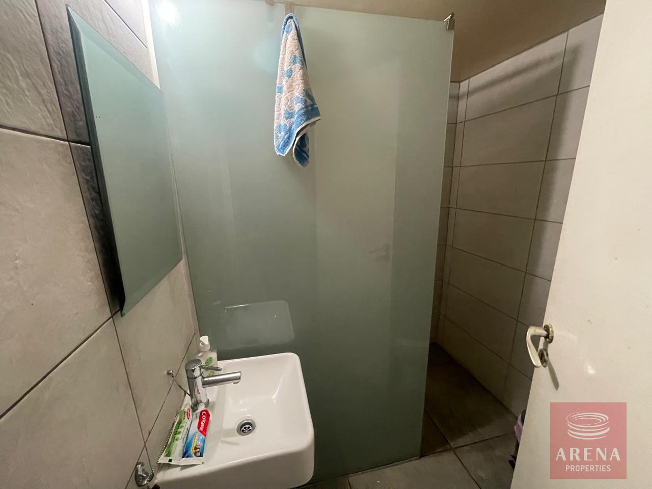 9-GF-APT-IN-NEW-MARINA-AREA-8070