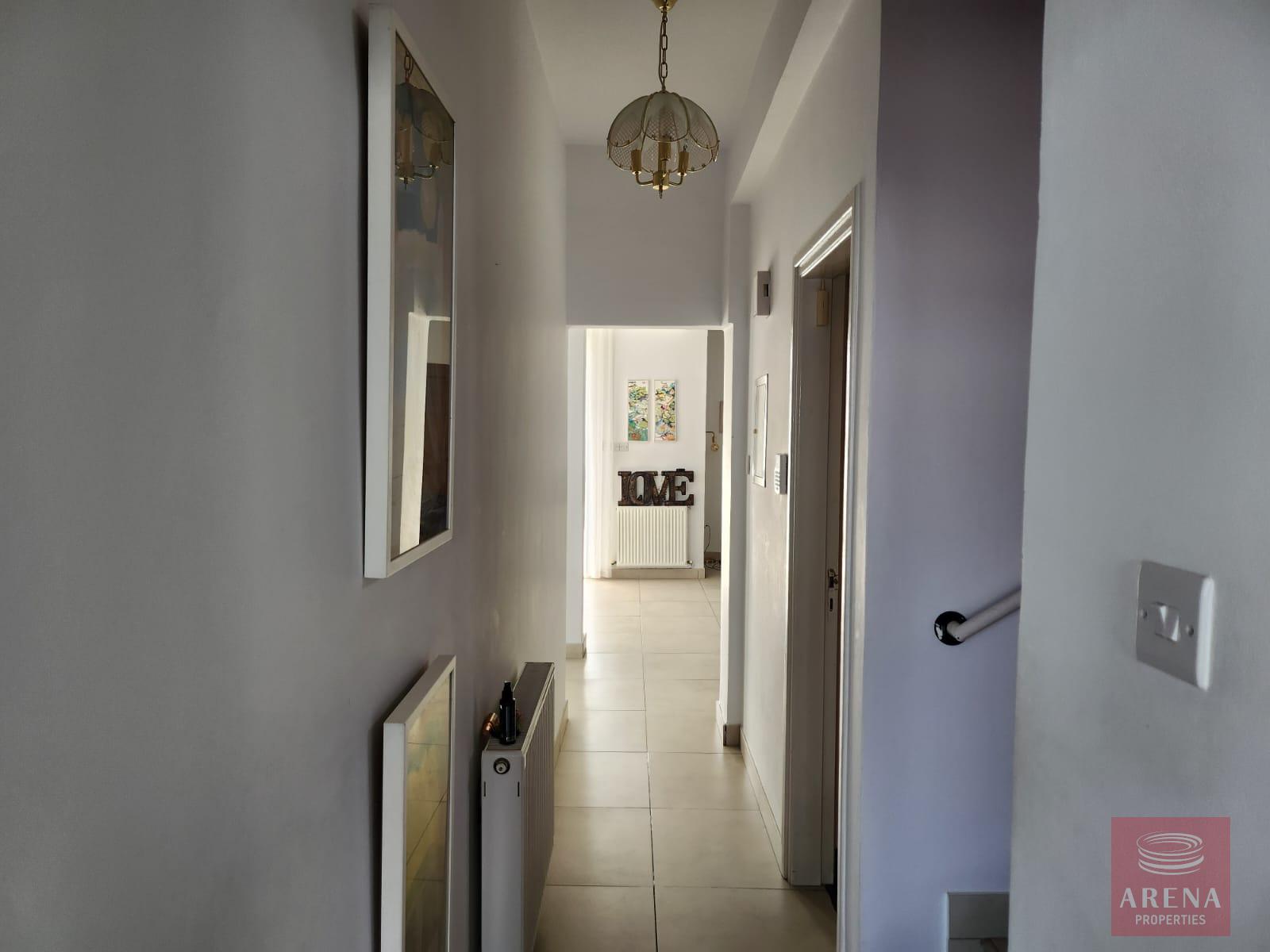1-villa-larnaca-10230-7-1