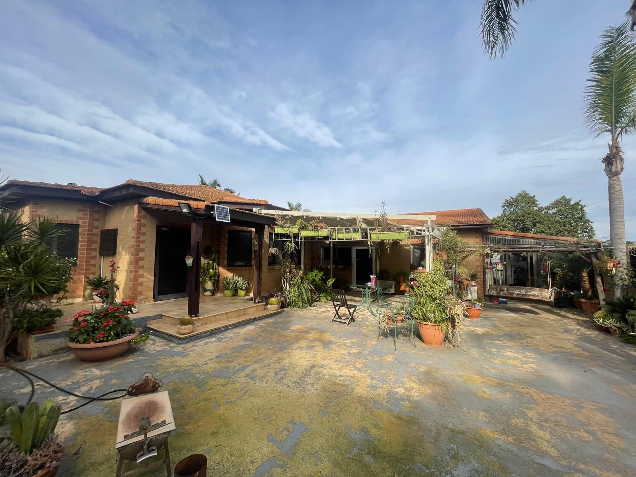 1-BUNGALOW-IN-ORMIDIA-9314