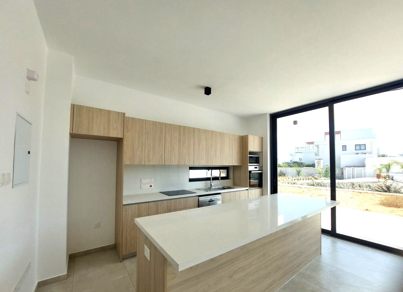 1-VILLA-PROTARAS010196-15