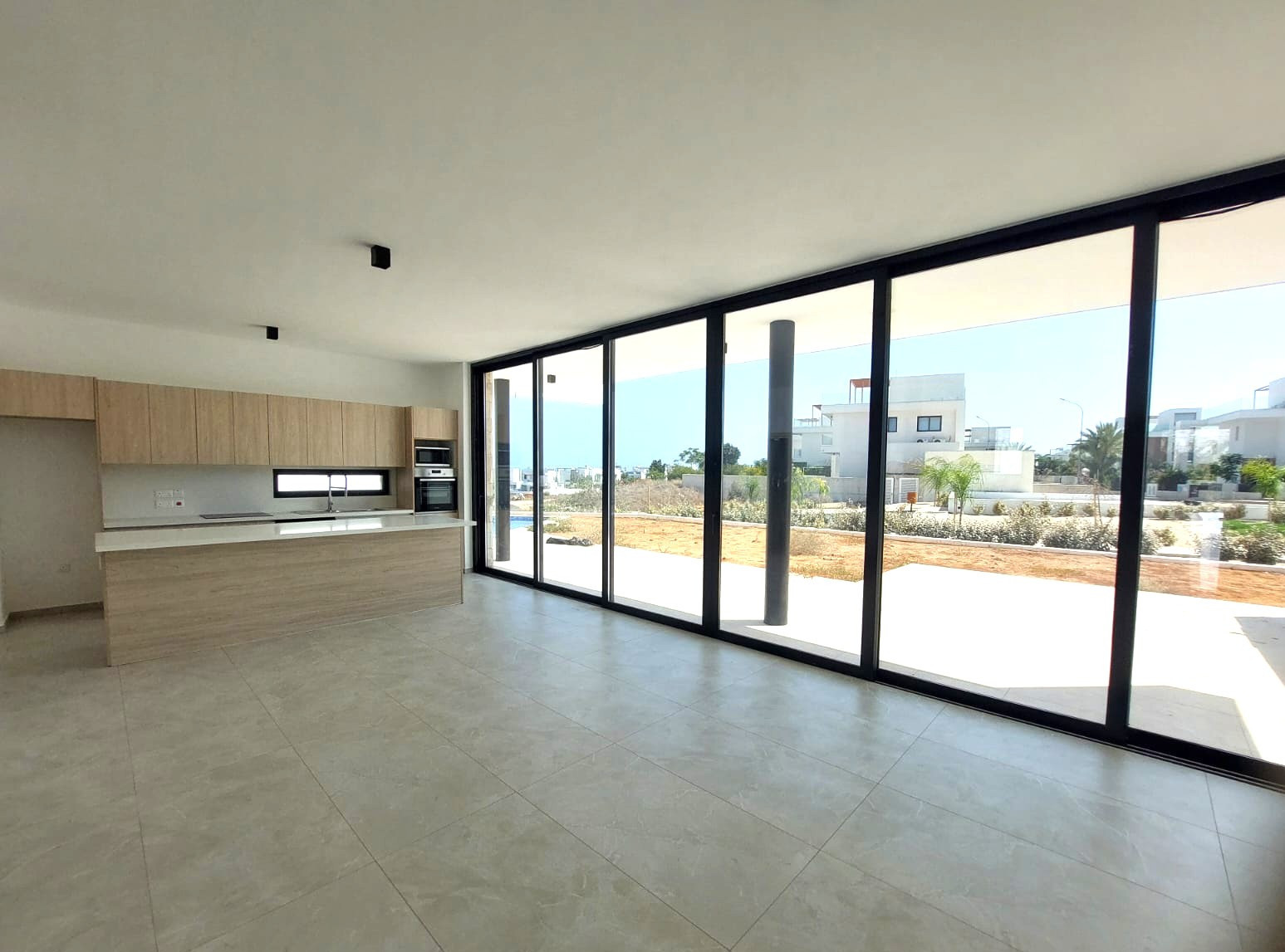 1-VILLA-PROTARAS010196-17