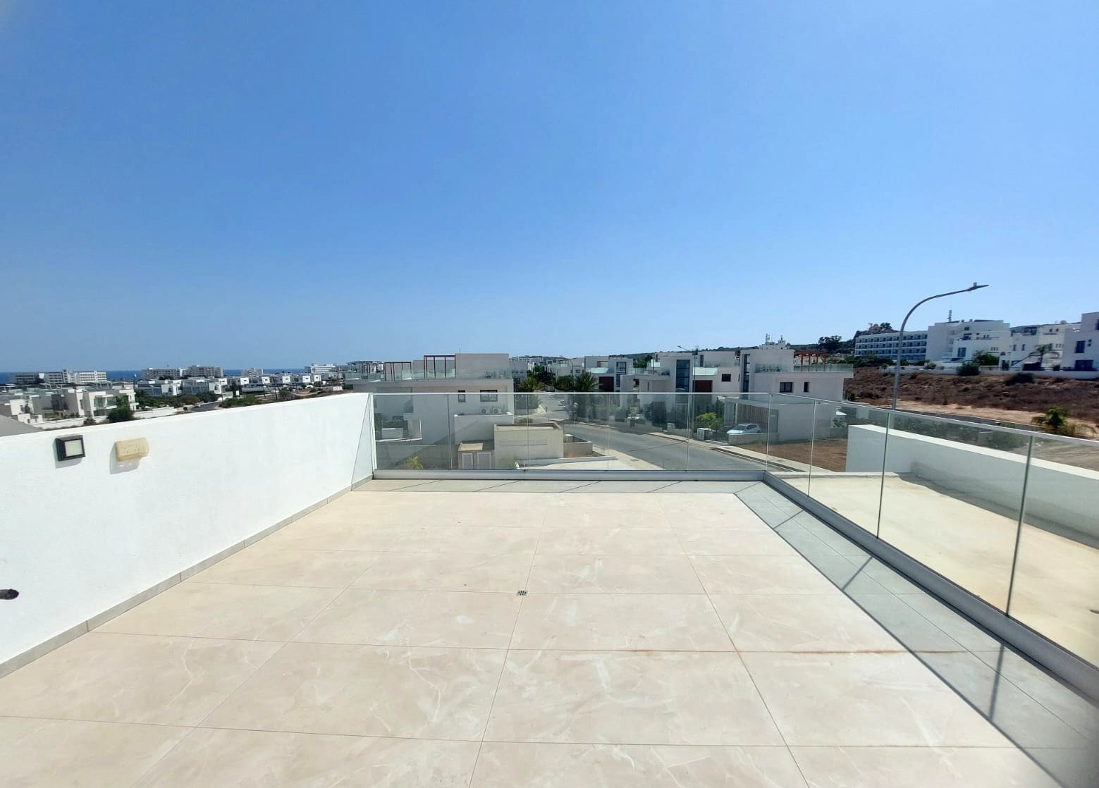 1-VILLA-PROTARAS010196-33
