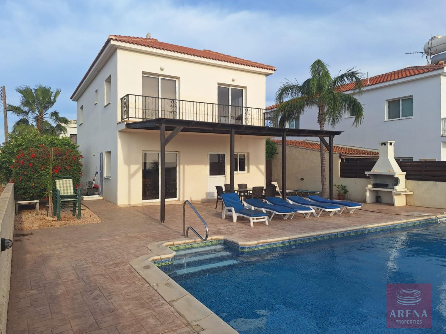 1-villa-in-ayia-napa-10438-3