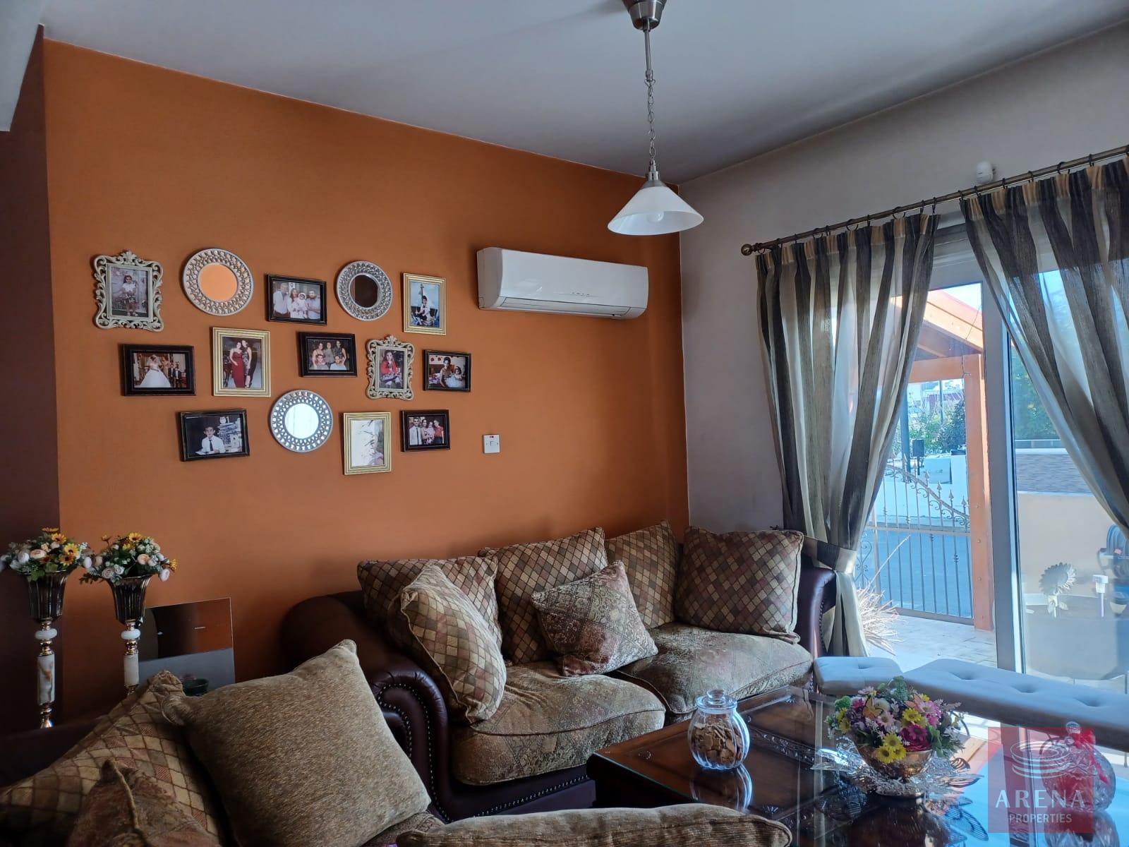 10-3-BED-VILLA-IN-VRYSOULLES-9169-1