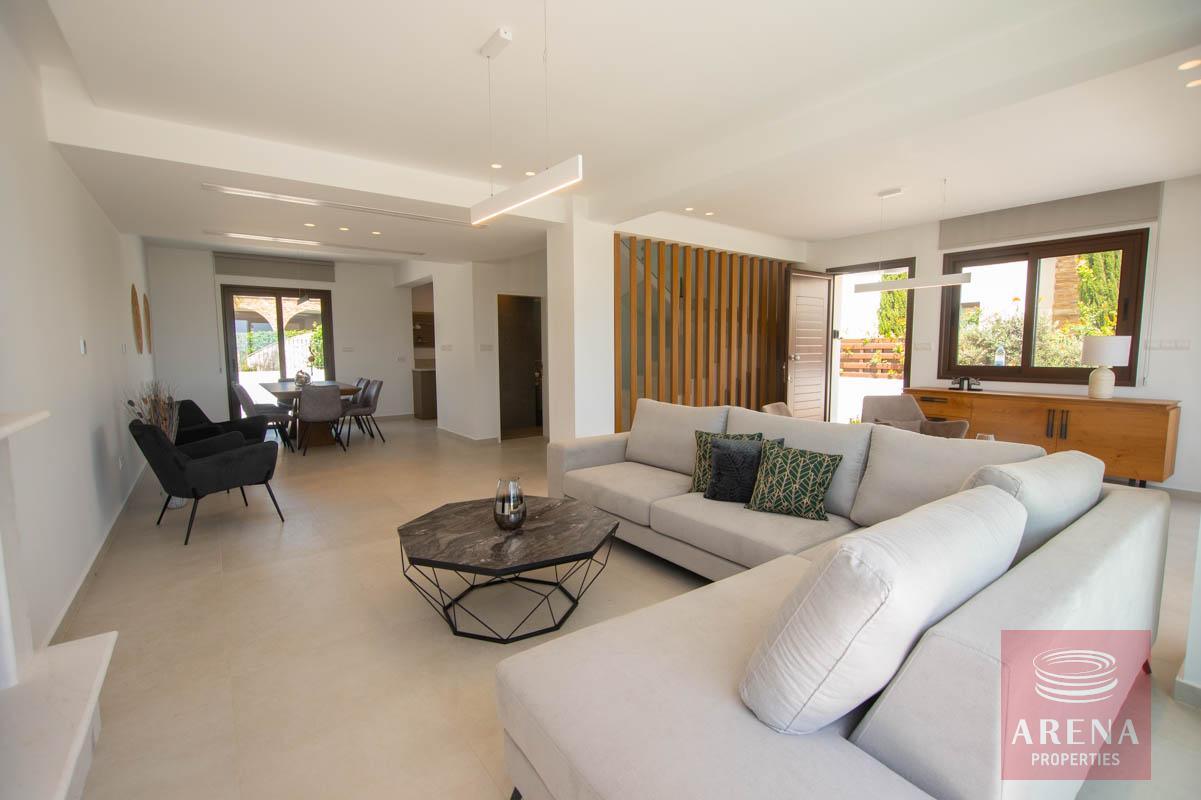 10-seafront-villa-ayia-thekla-5842-3