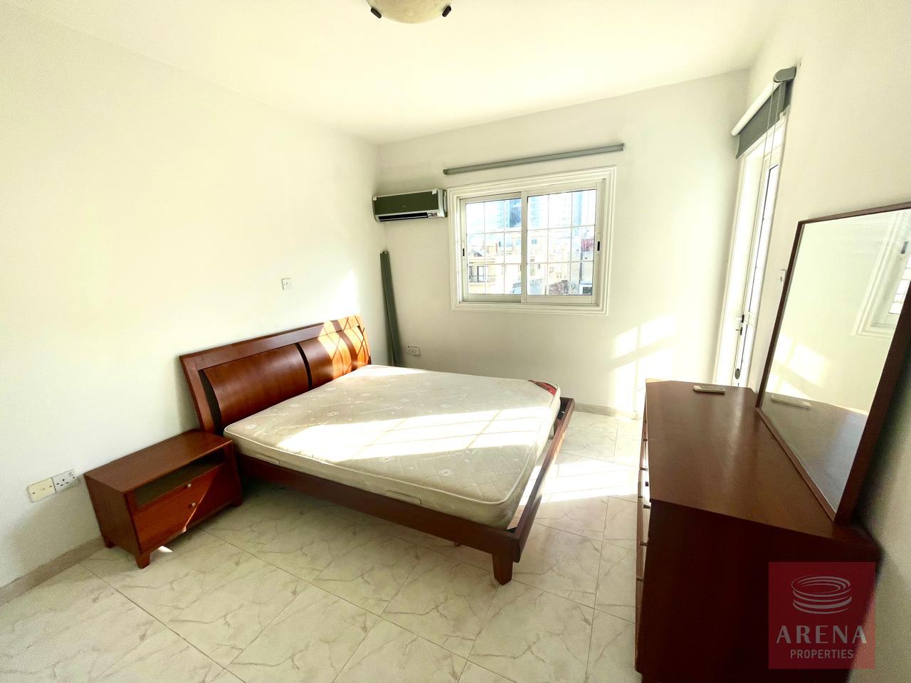 12-2-bed-apt-larnaca-9080