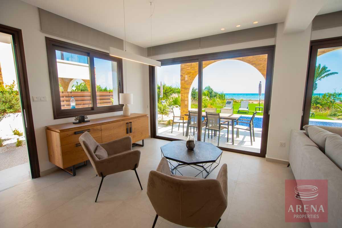 12-seafront-villa-ayia-thekla-5842-3