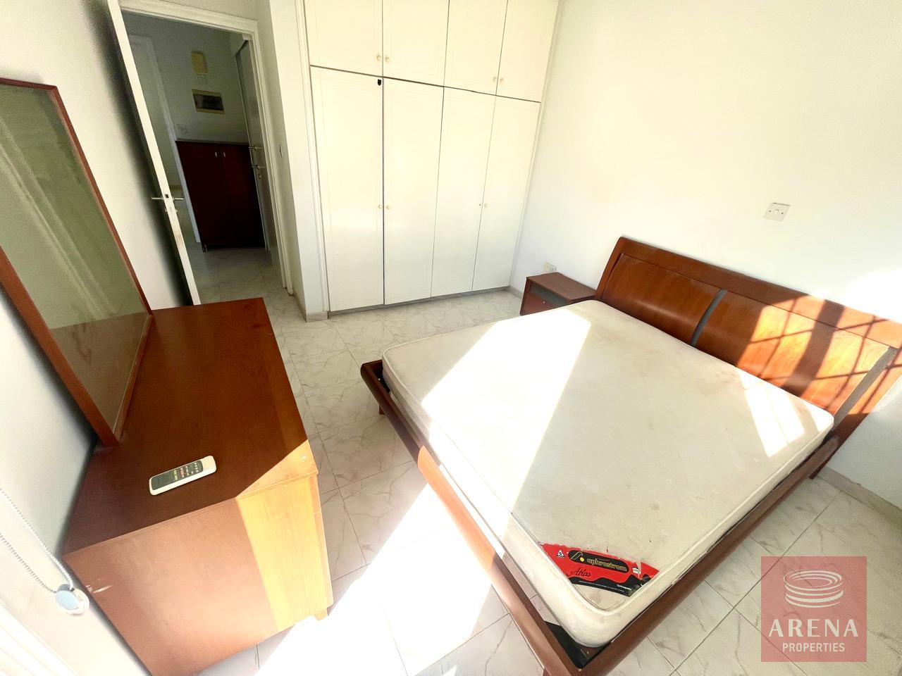 13-2-bed-apt-larnaca-9080