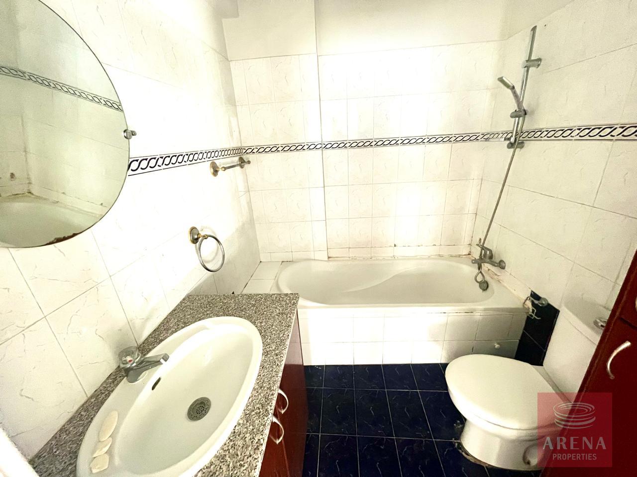 14-2-bed-apt-larnaca-9080