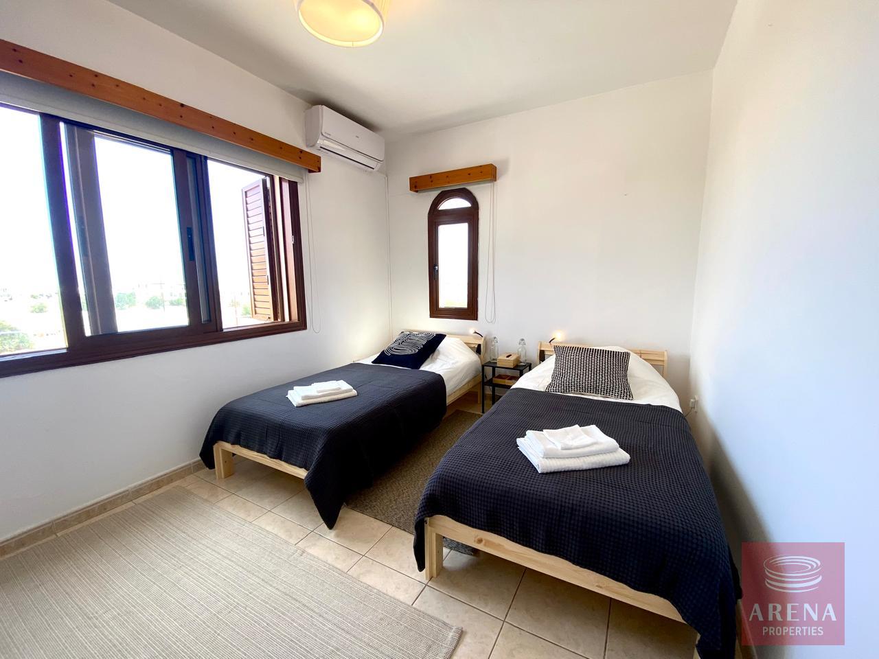 15-2-BED-APT-KAPPARIS-8233