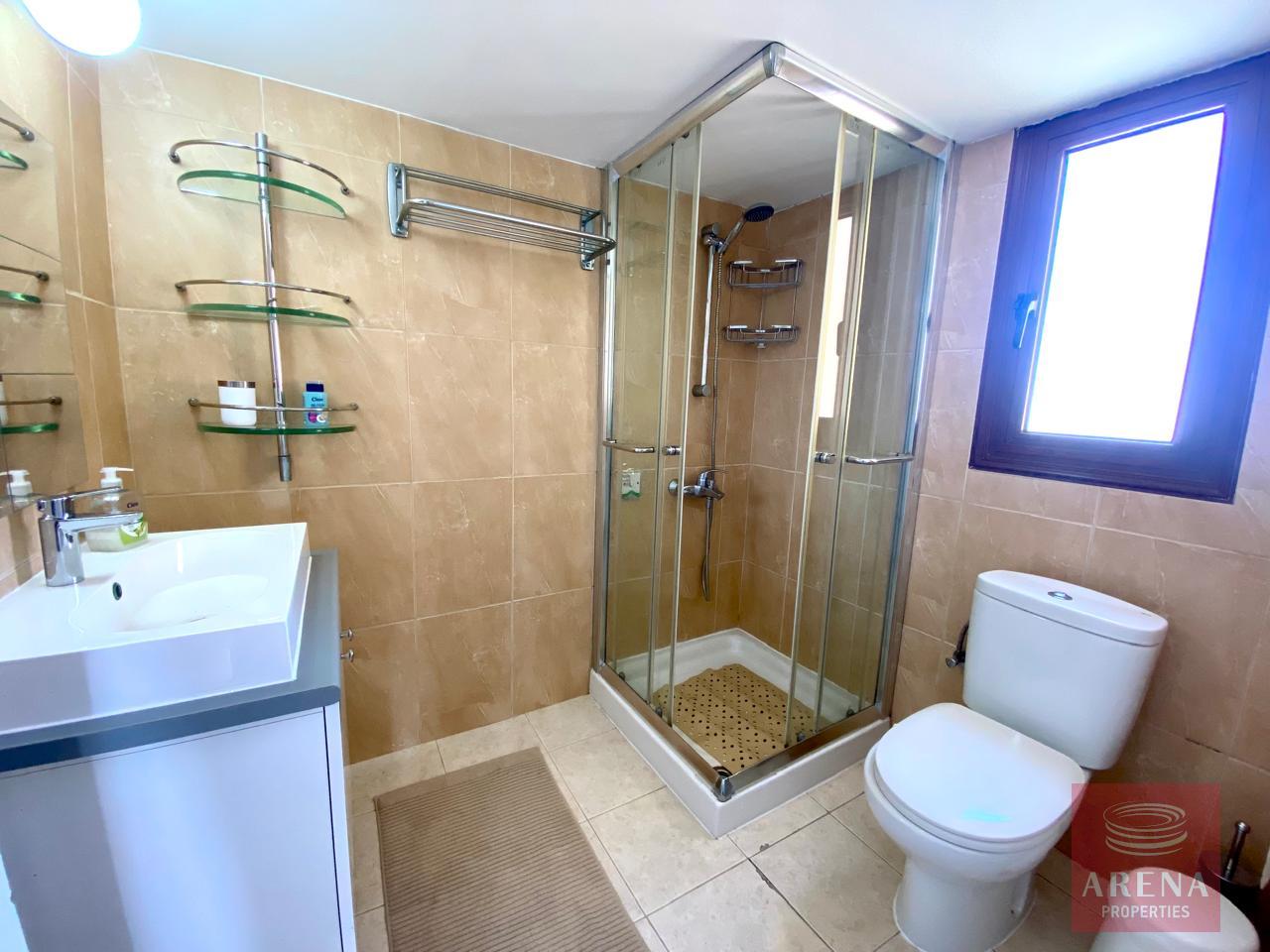 16-2-BED-APT-KAPPARIS-8233