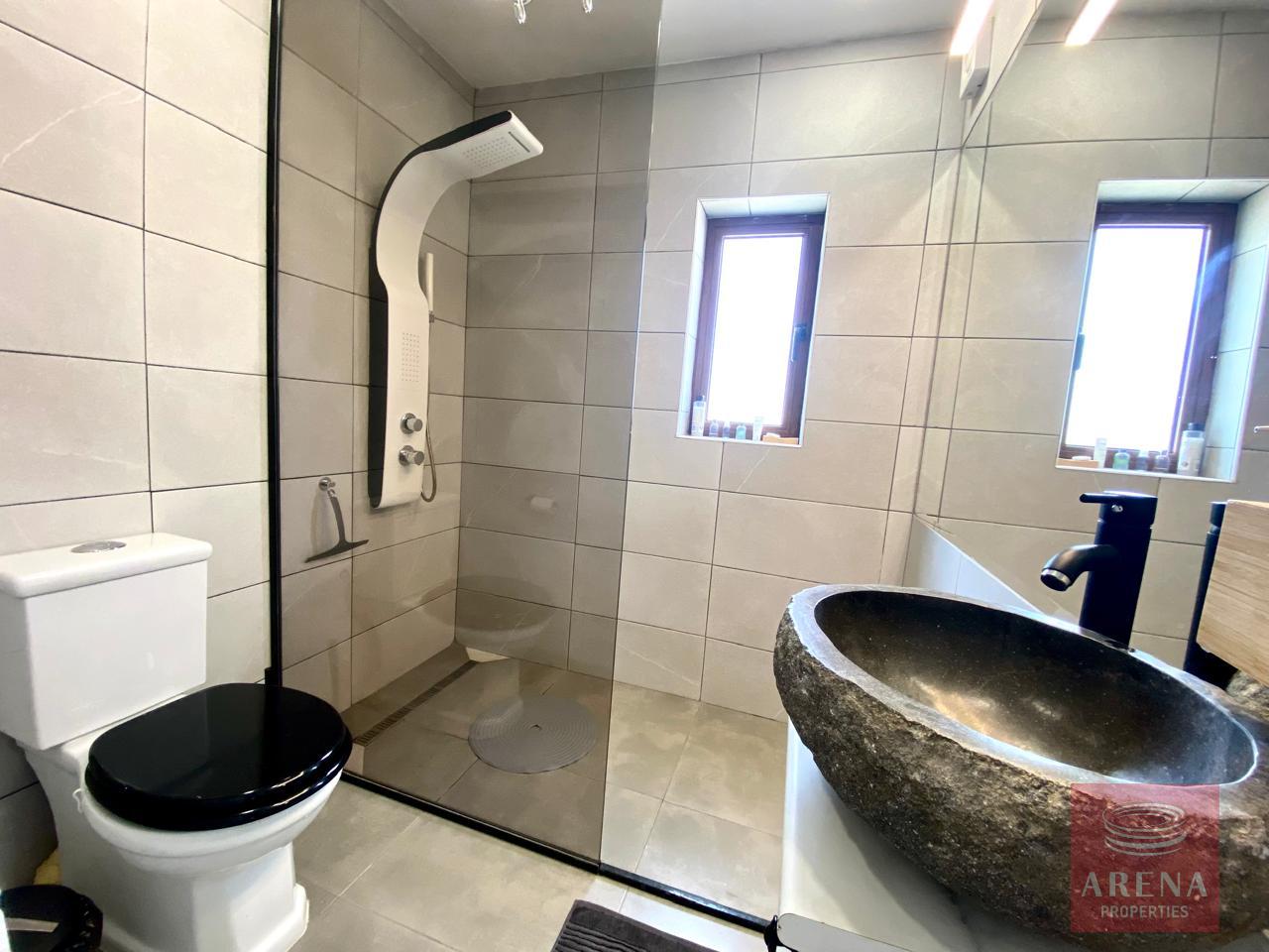 17-2-BED-APT-KAPPARIS-8233