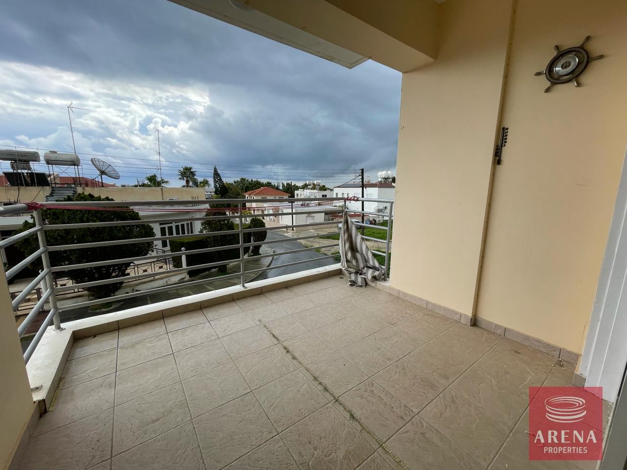 18-2-bed-apt0in-oroklini-7749-4