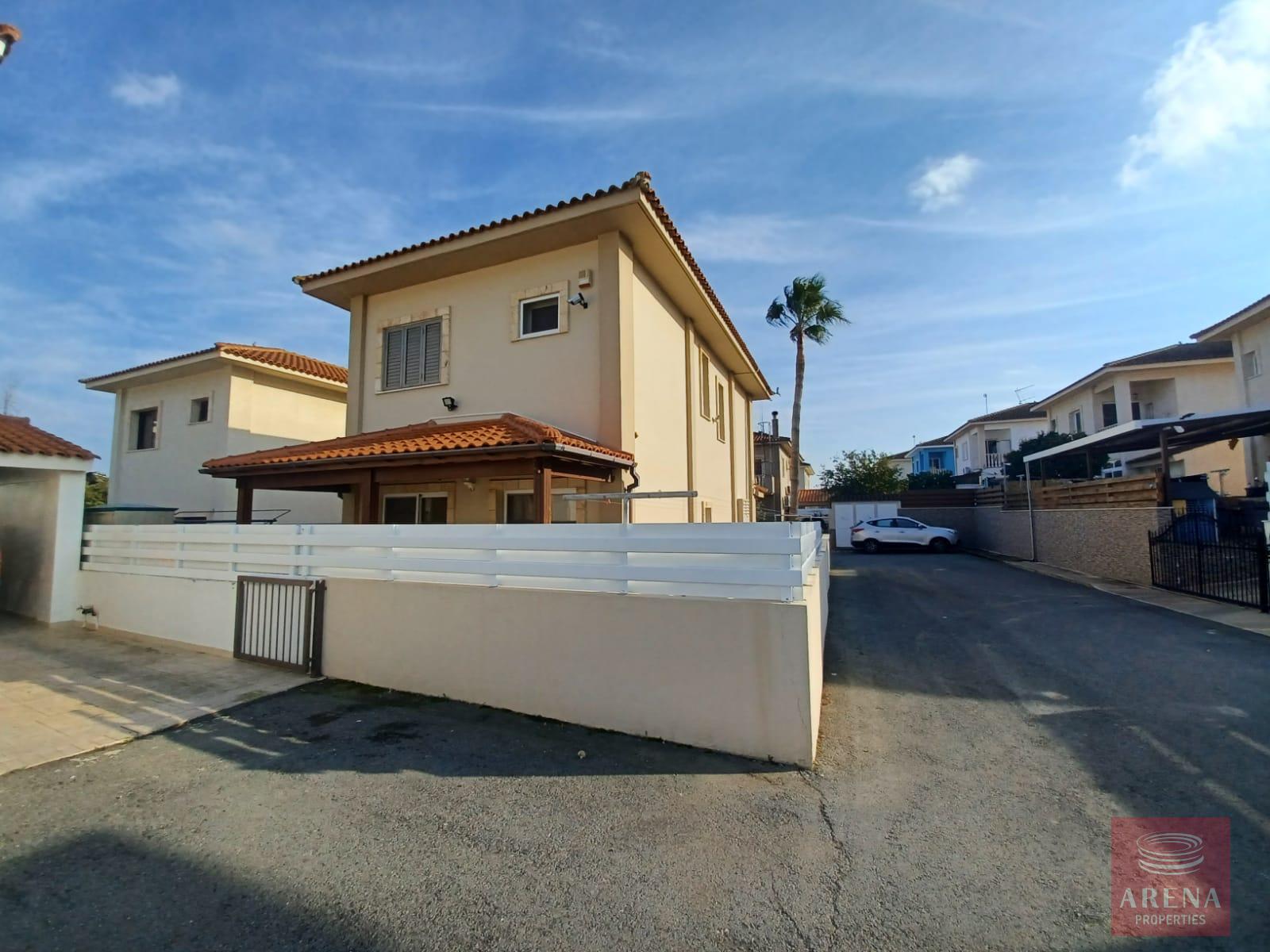 2-3-BED-VILLA-IN-VRYSOULLES-9169-1
