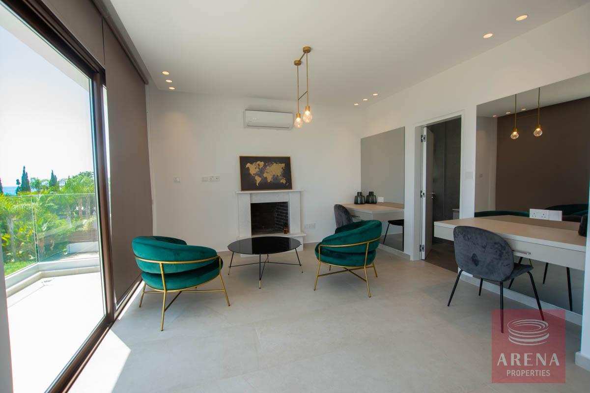 21-seafront-villa-ayia-thekla-5842-3