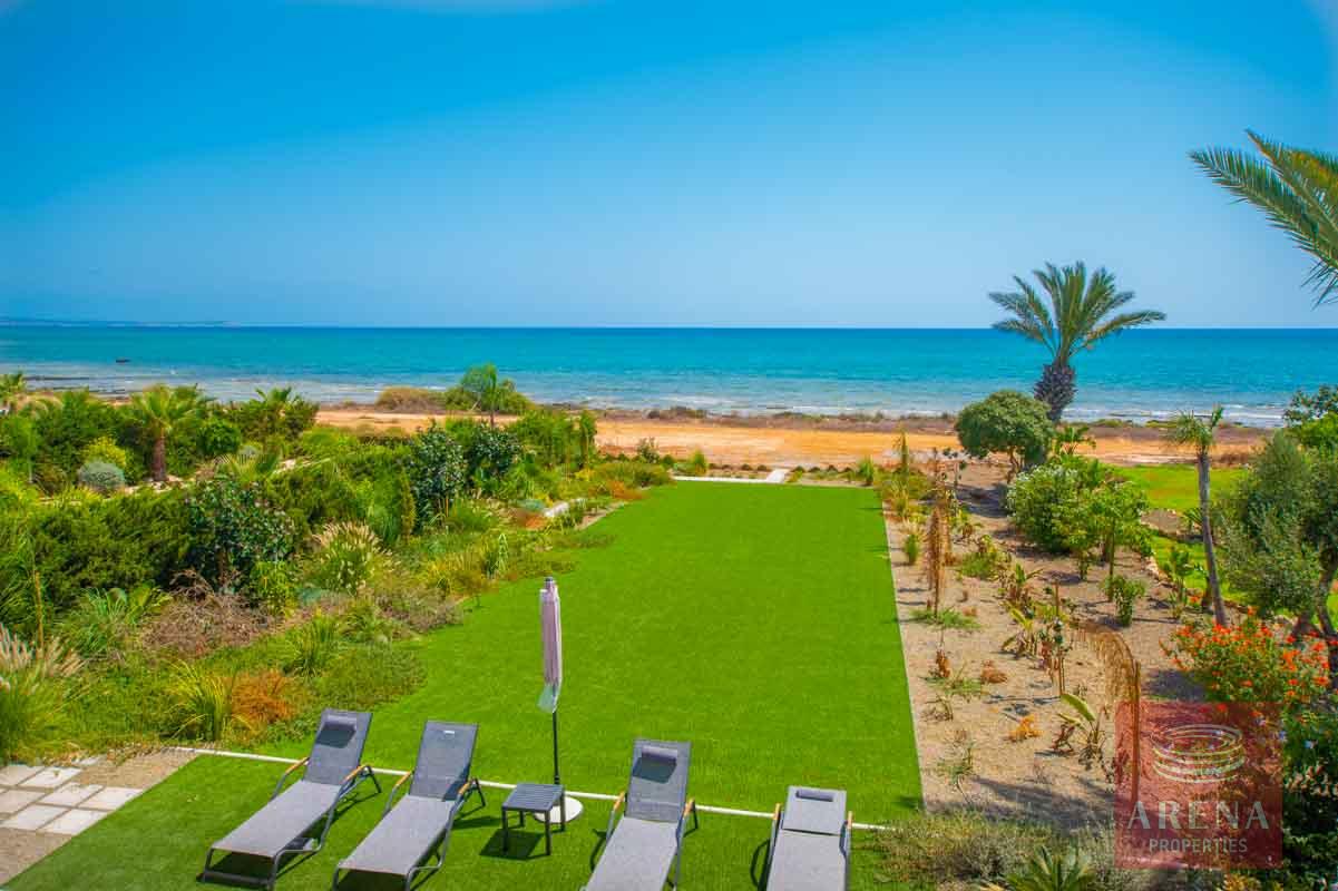26-seafront-villa-ayia-thekla-5842-3