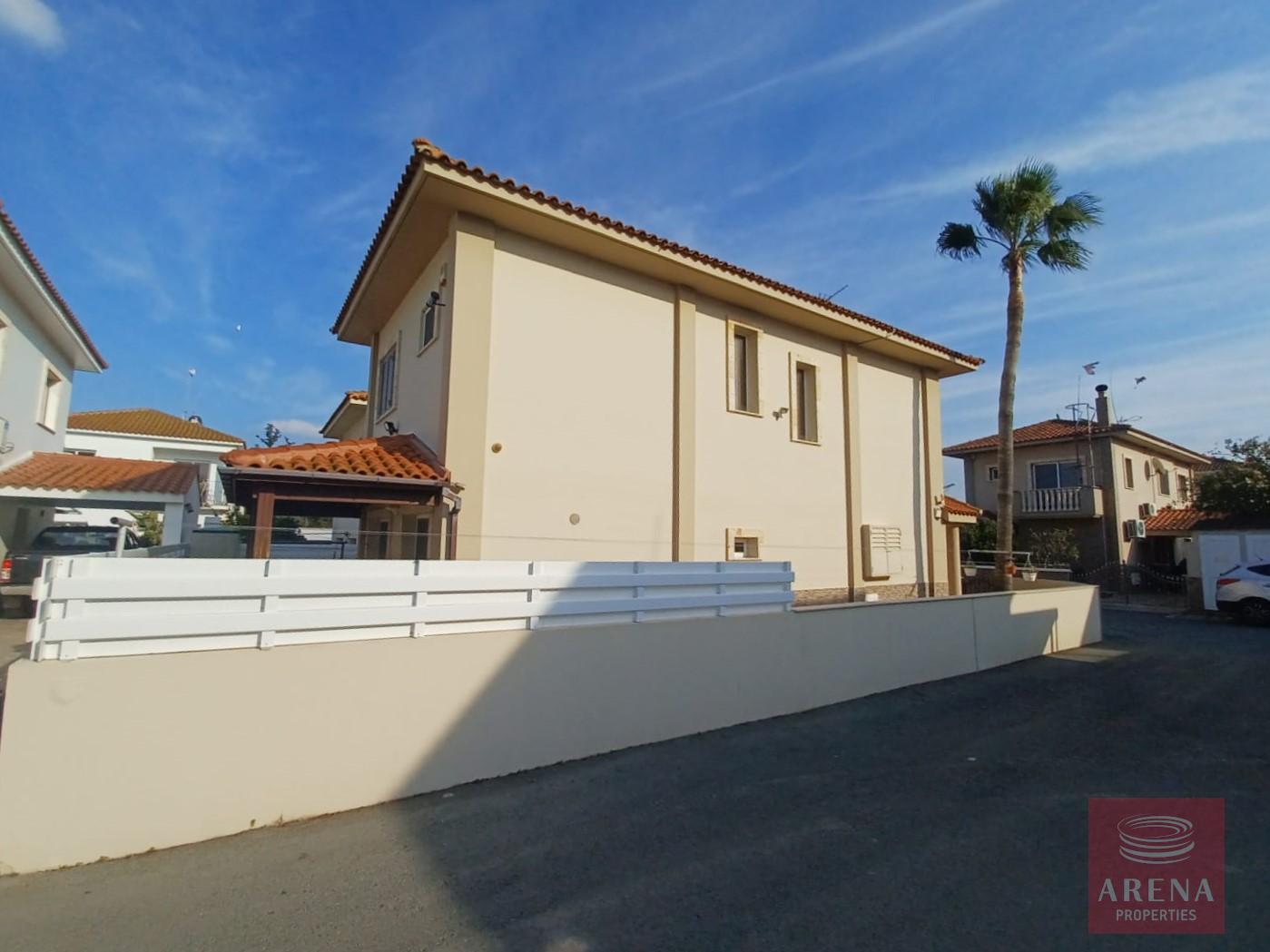 3-3-BED-VILLA-IN-VRYSOULLES-9169-1
