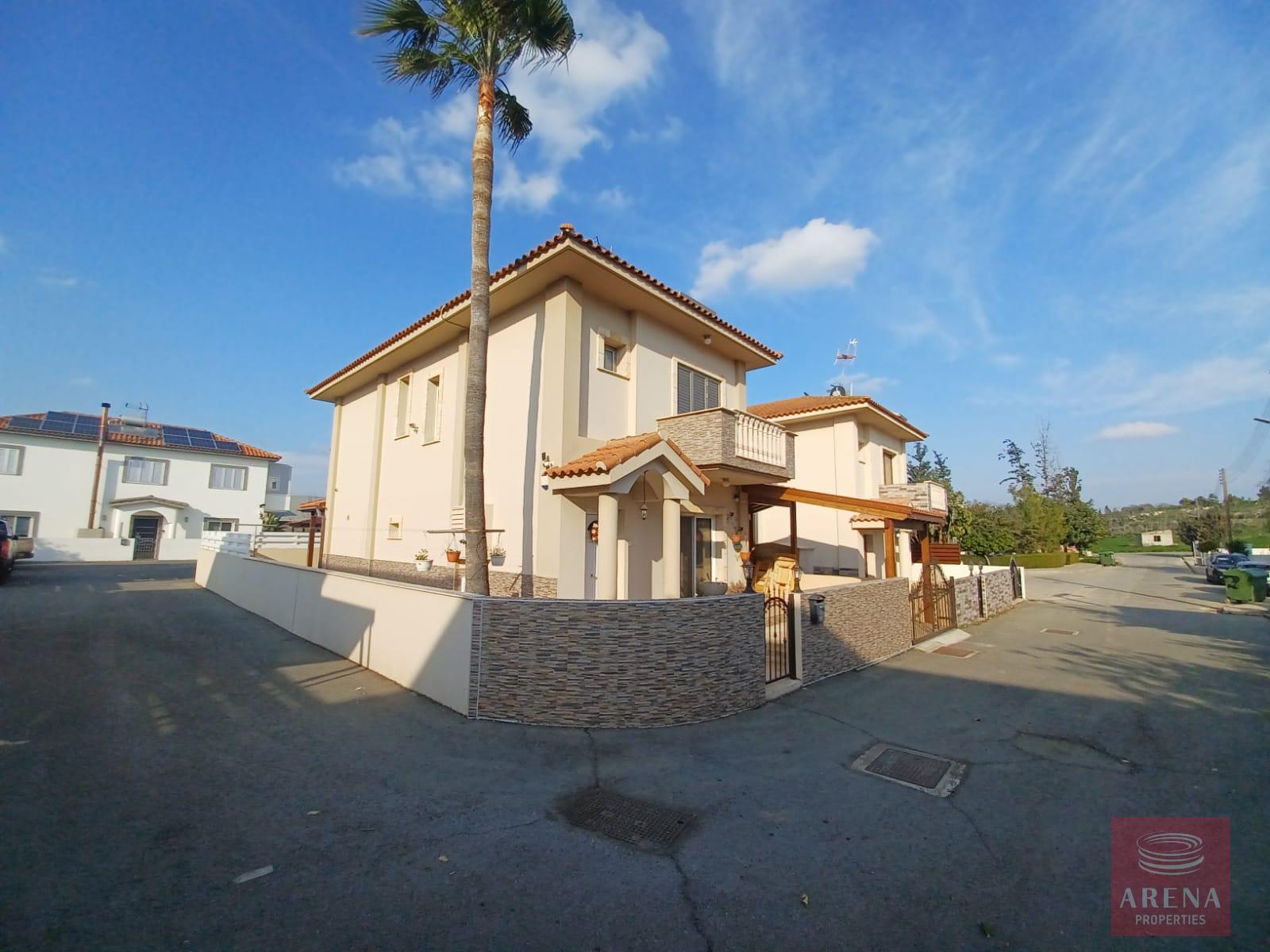 4-3-BED-VILLA-IN-VRYSOULLES-9169-1