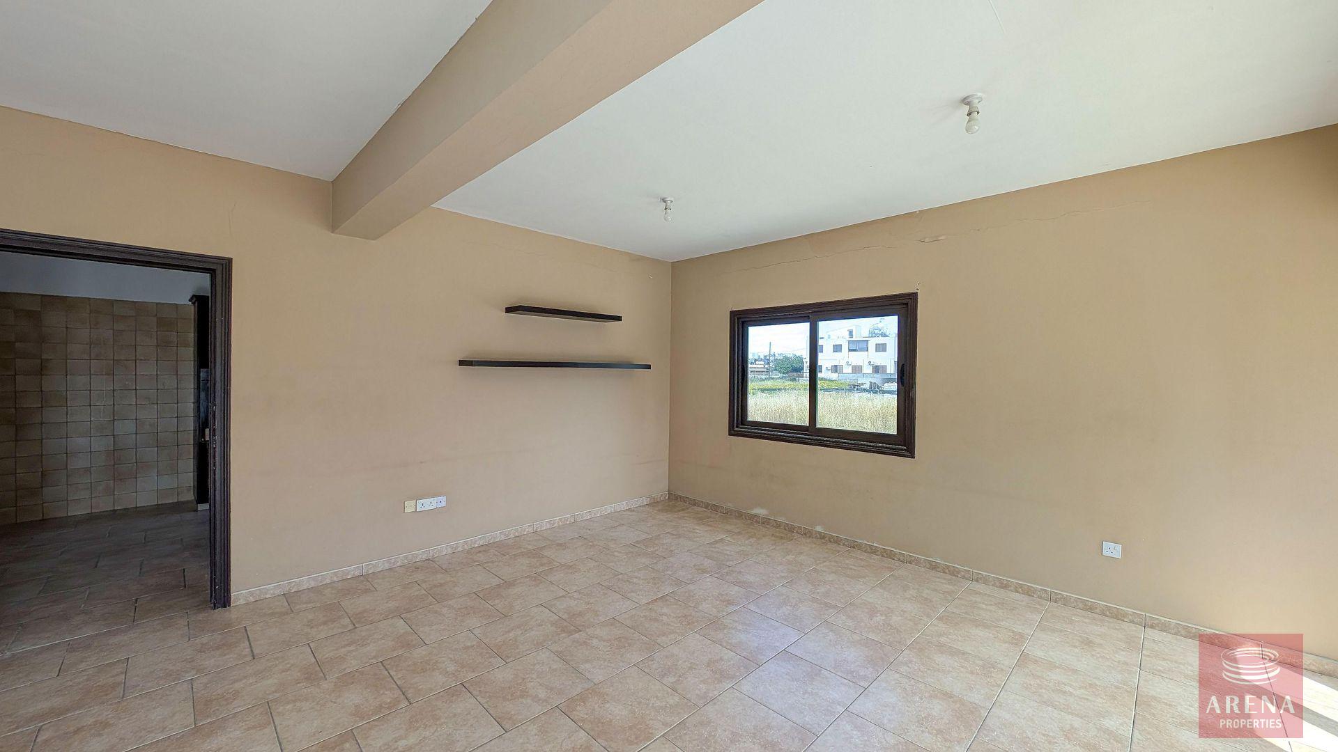 6a16d89991695-1