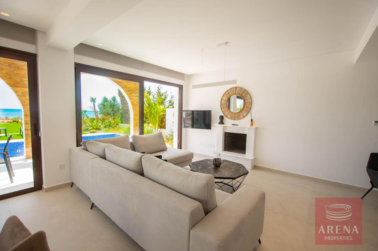 8-seafront-villa-ayia-thekla-5842-3