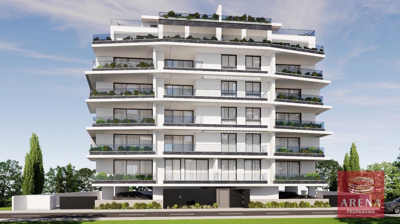 1-APTS-IN-MAKENZY-9077
