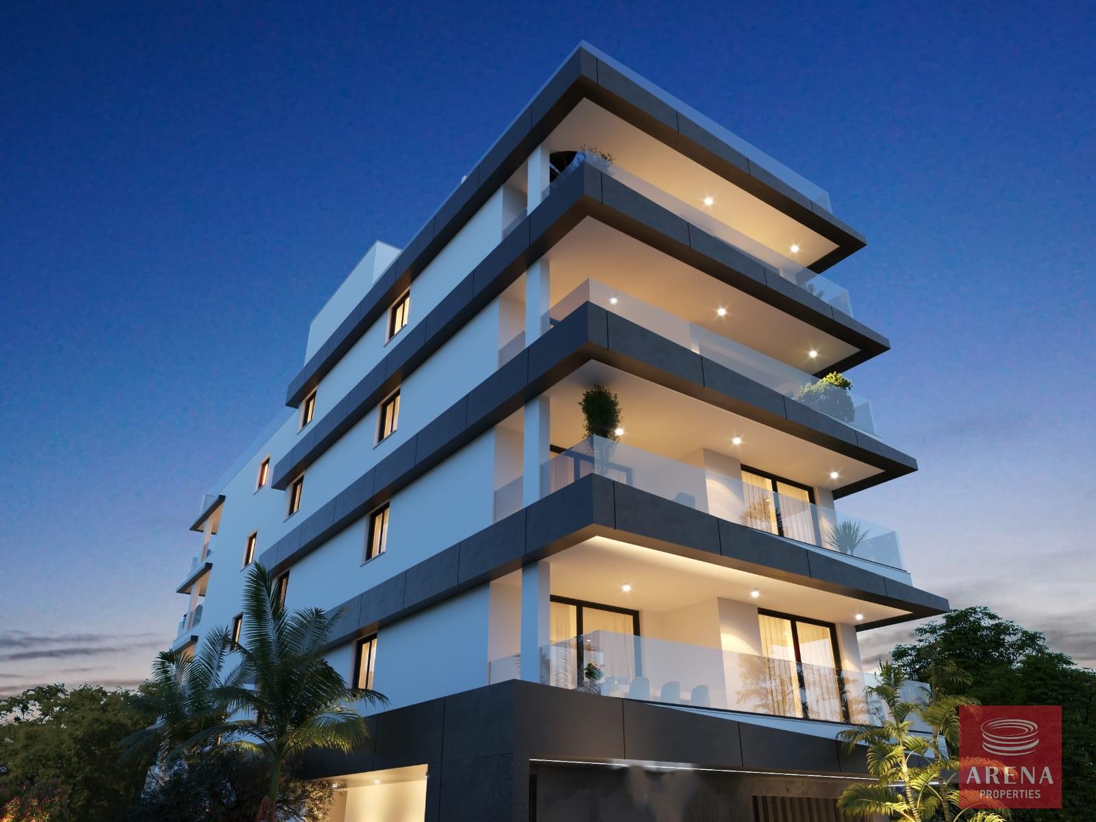 17-2-bed-apts-near-mall-765-2