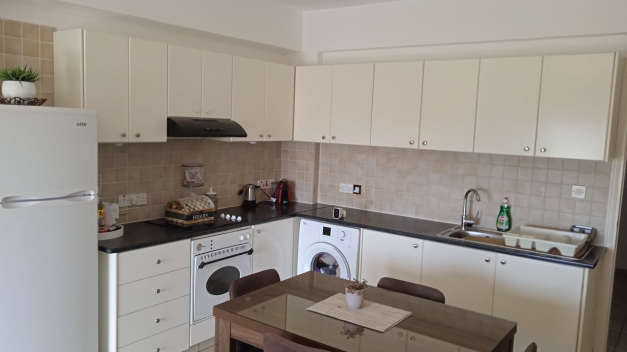 4-2-BED-APT-RENT-9363