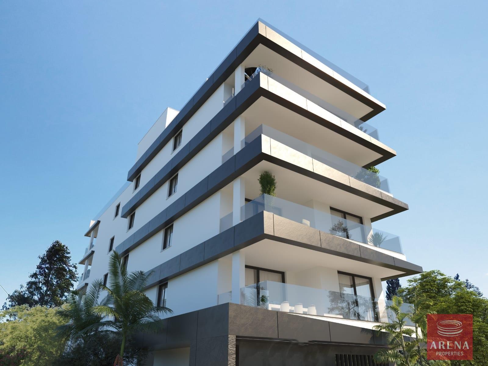 4-2-bed-apts-near-mall-765-2