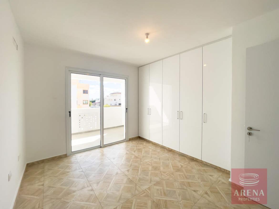 6a01d585872f8-1