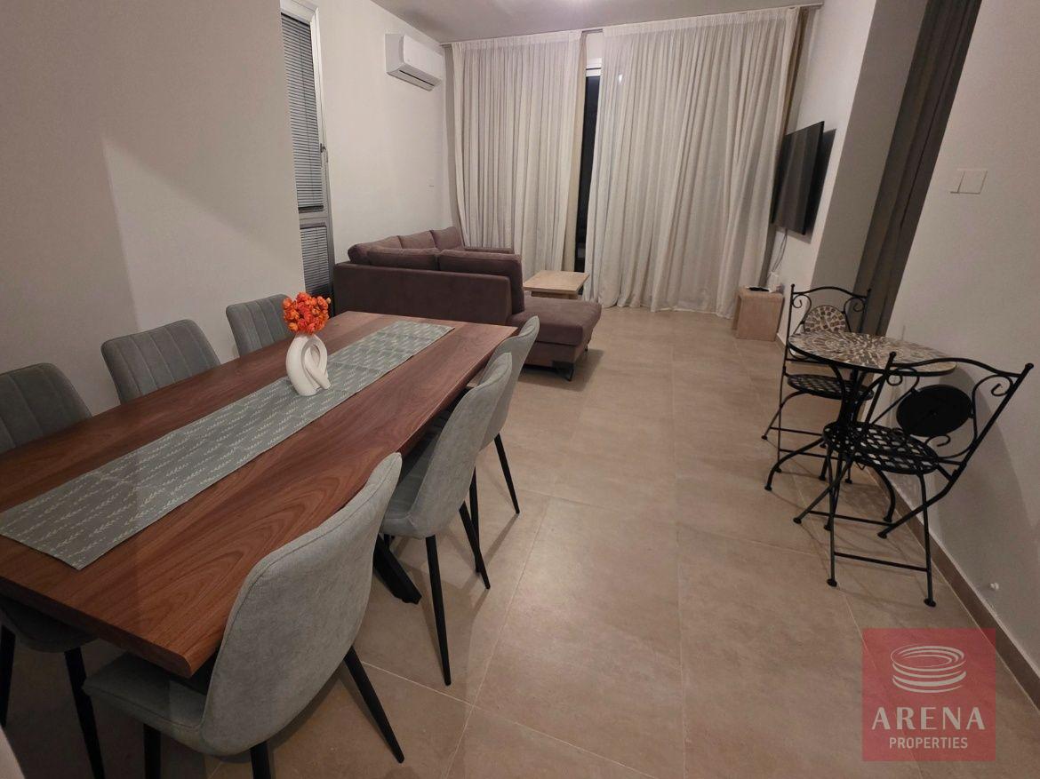 6a5f625b8b84b-1