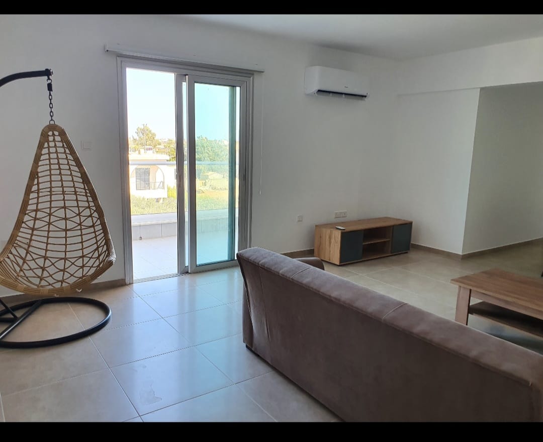 1-2-BED-APT-FOR-RENT-IN-DERYNIA-9506-2