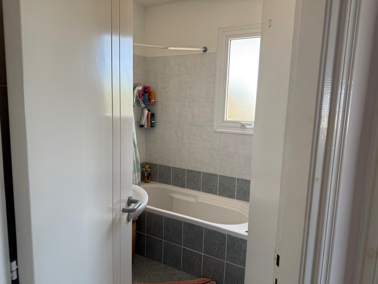 1-APT-RENT-PARALIMNI-10055-11-3