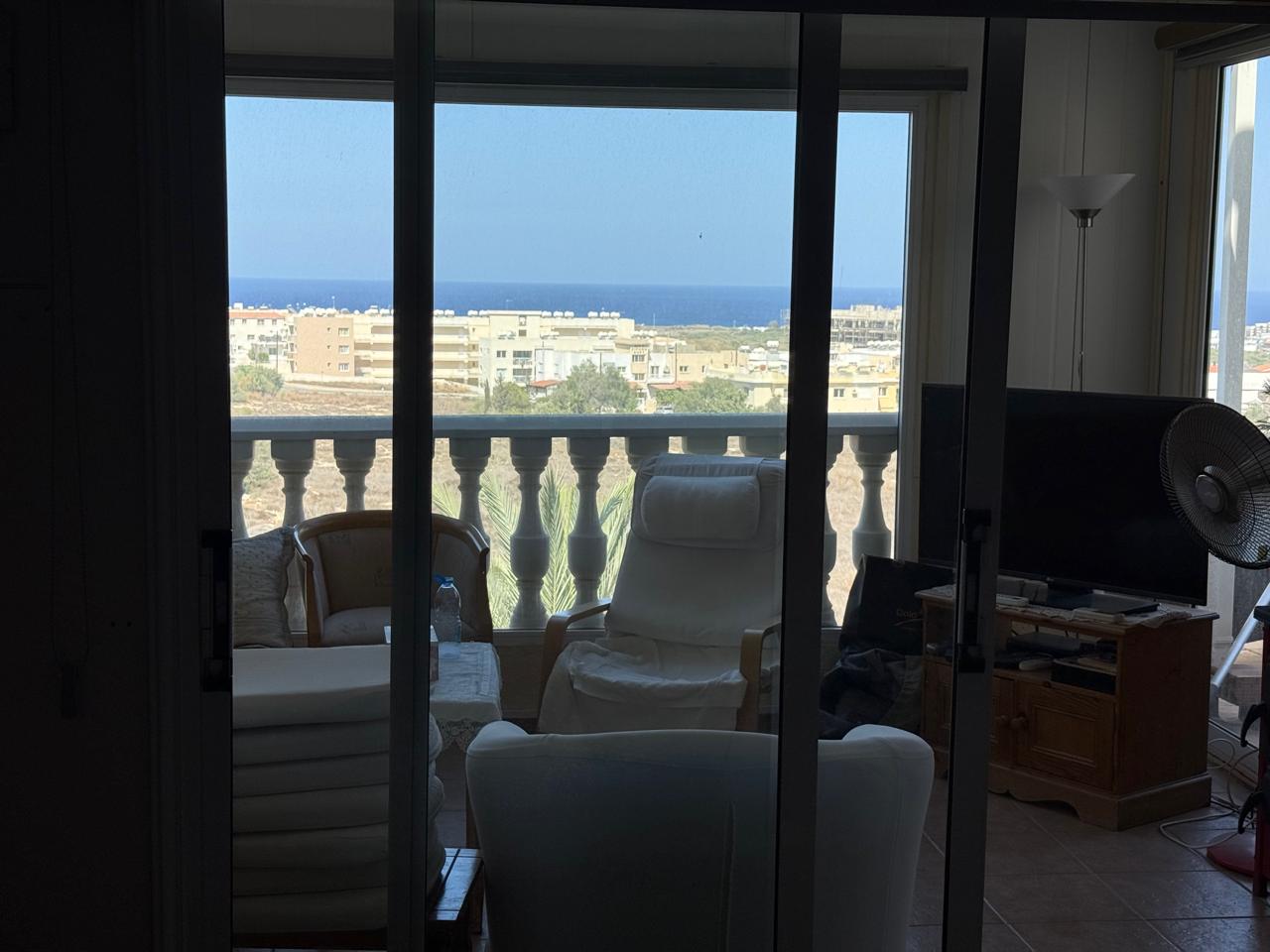 1-APT-RENT-PARALIMNI-10055-8-3