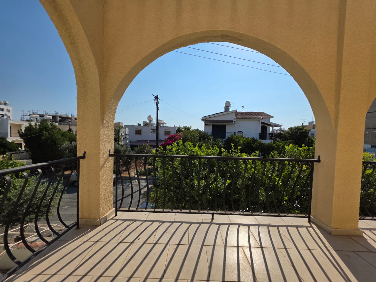 1-HOUSE-IN-FANEROMENI-9969-30-1