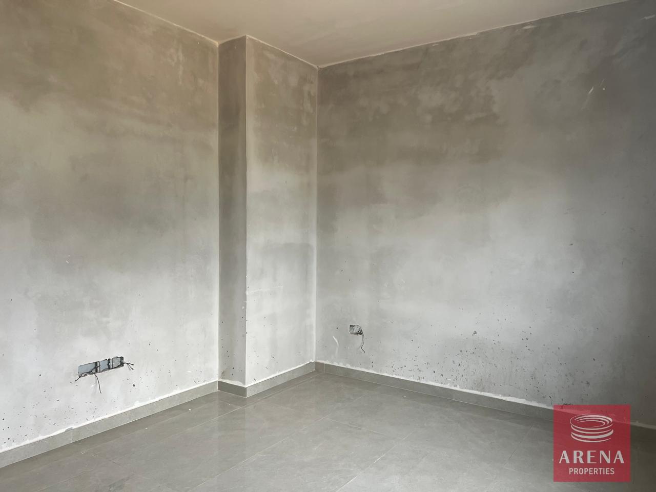 10-APTS-IN-LIOPETRI-8854