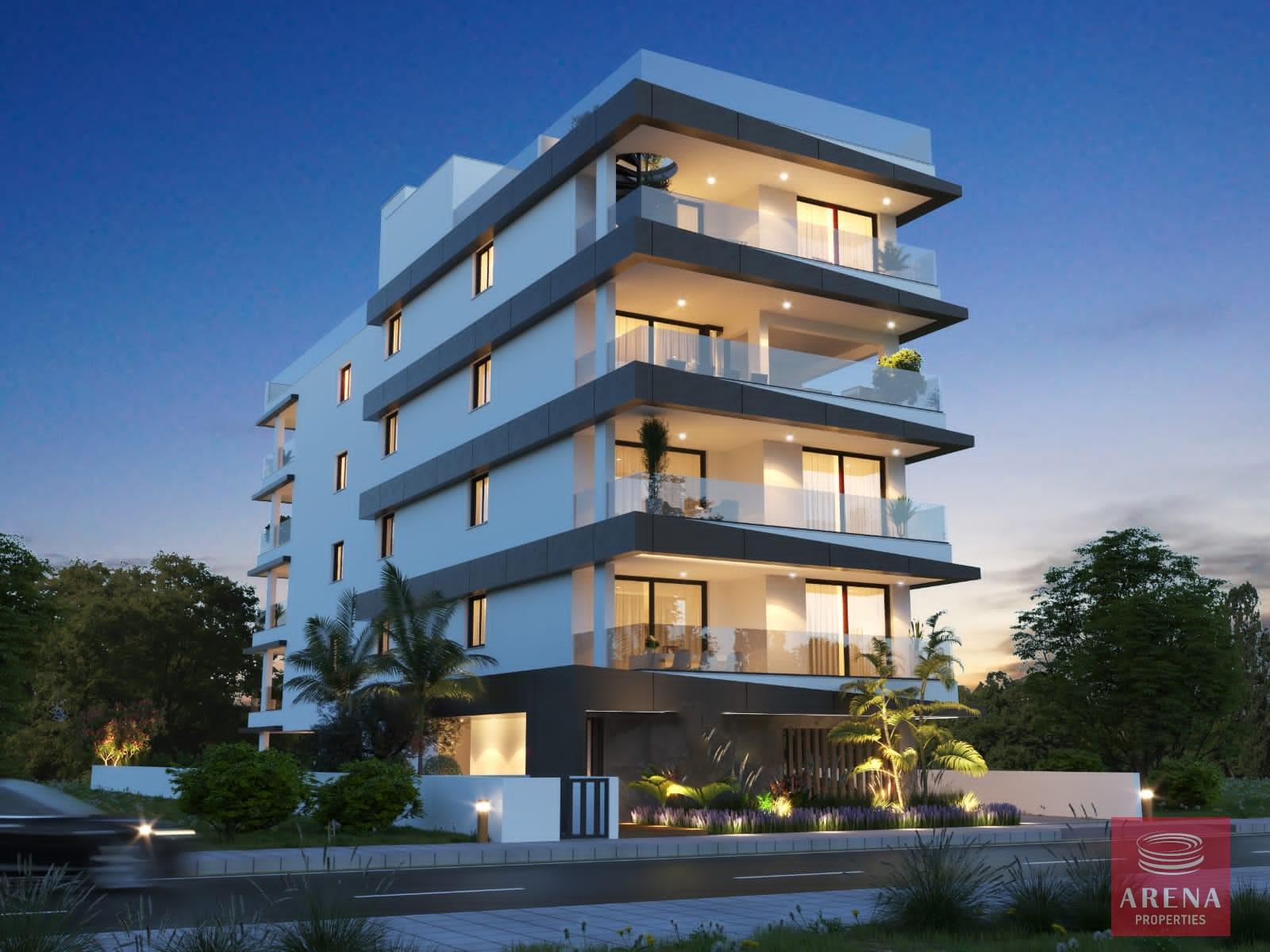 15-2-bed-apts-near-mall-765