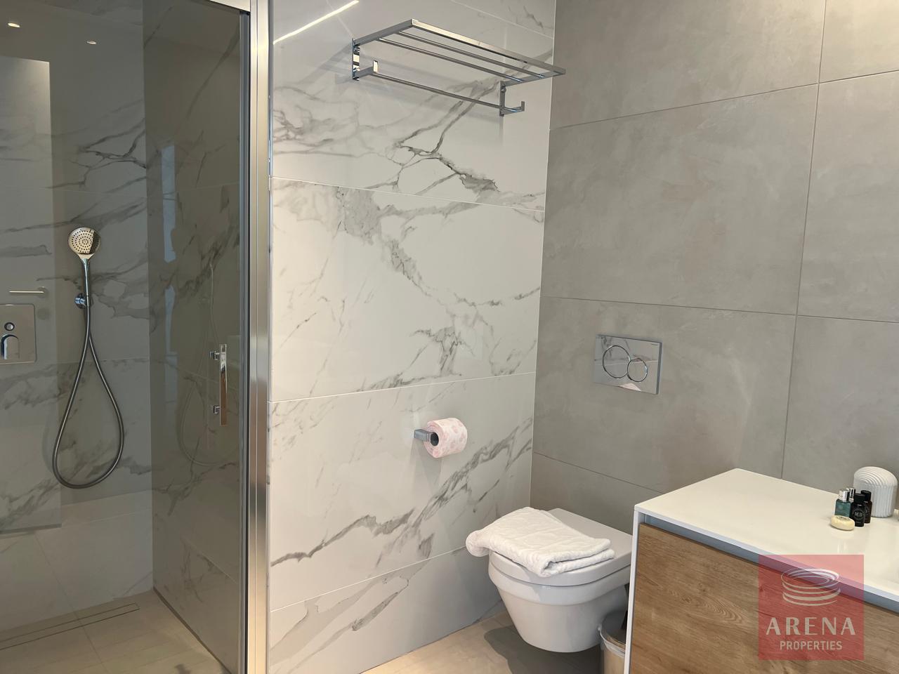15-3-BED-APT-AYIA-NAPA-MARINA-8479