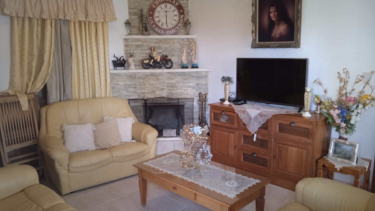 19-HOUSE-IN-LAGEIA-9326