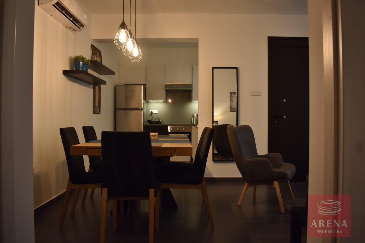 6-2-BED-APT-RENT-KAPAPRIS-9300-10