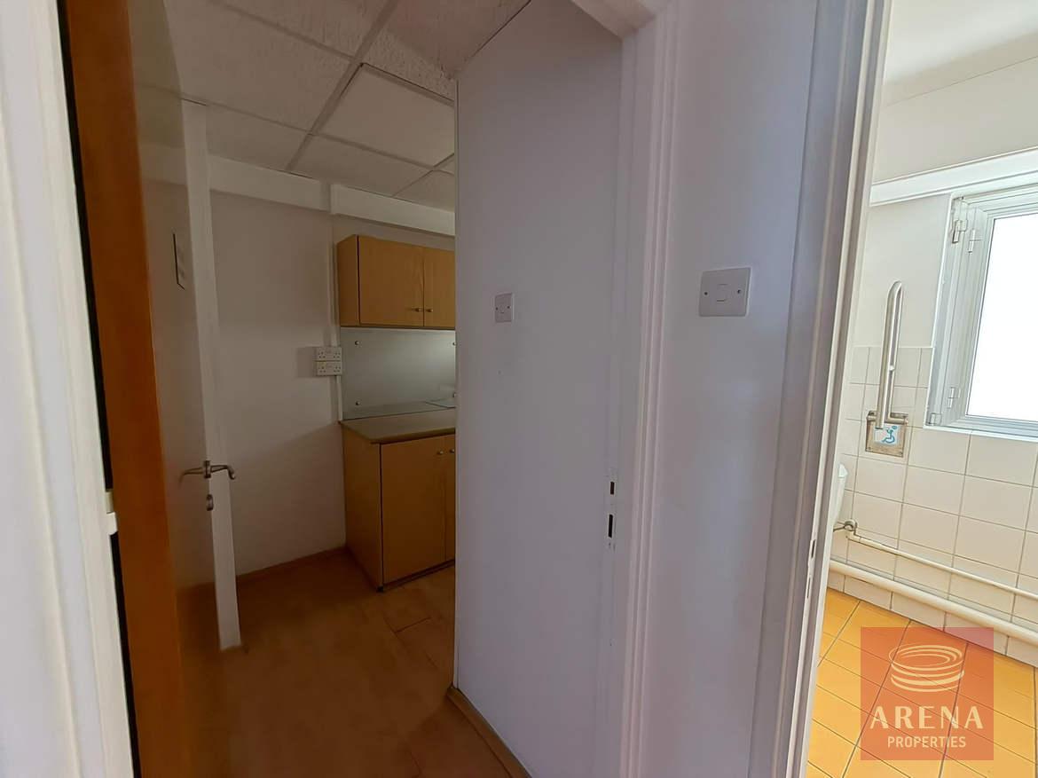 6ab1268aa439f-1