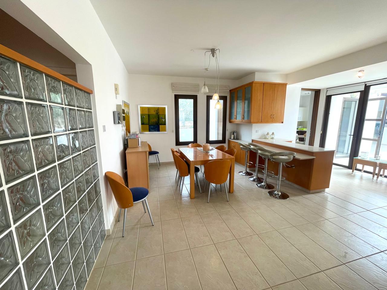 1-4-BED-VILLA-FOR-SALE-IN-AGIA-THEKLA-9489-11