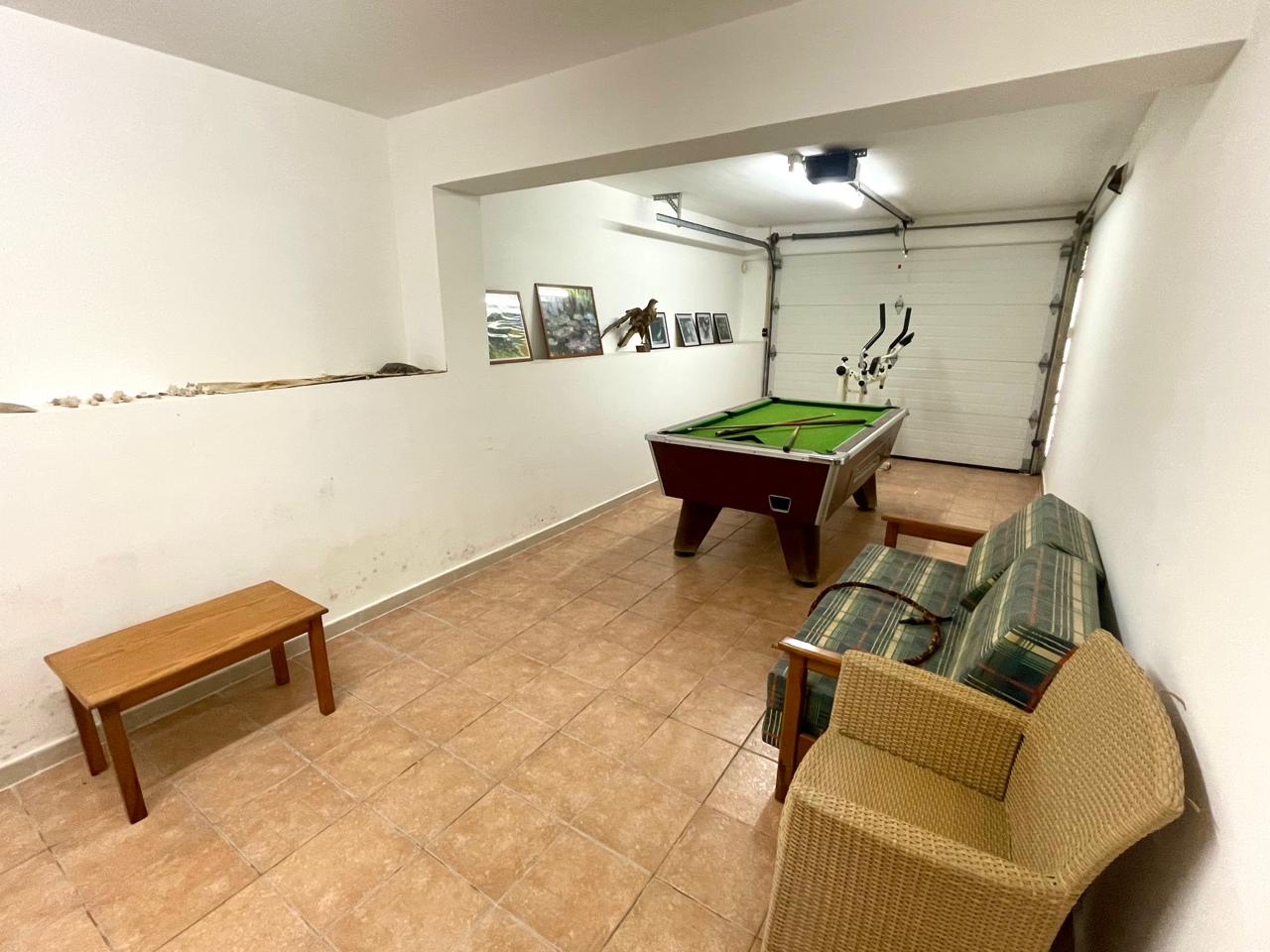 1-4-BED-VILLA-FOR-SALE-IN-AGIA-THEKLA-9489-25