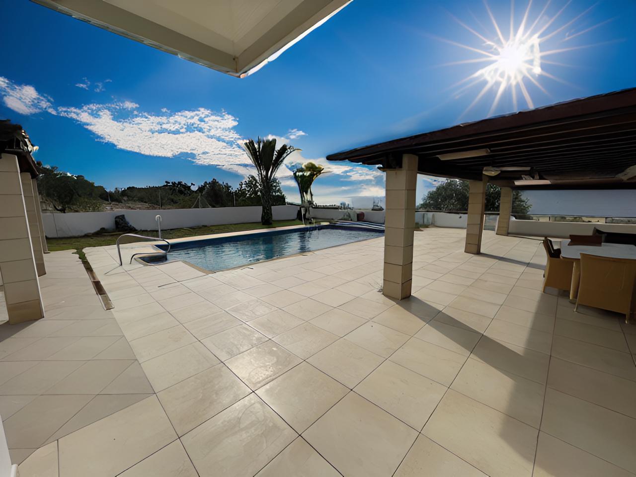 1-4-BED-VILLA-FOR-SALE-IN-AGIA-THEKLA-9489-3