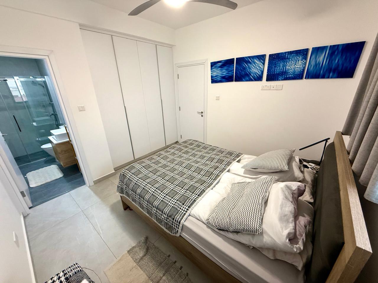 1-APT-SALE-LIVADIA-10389-11