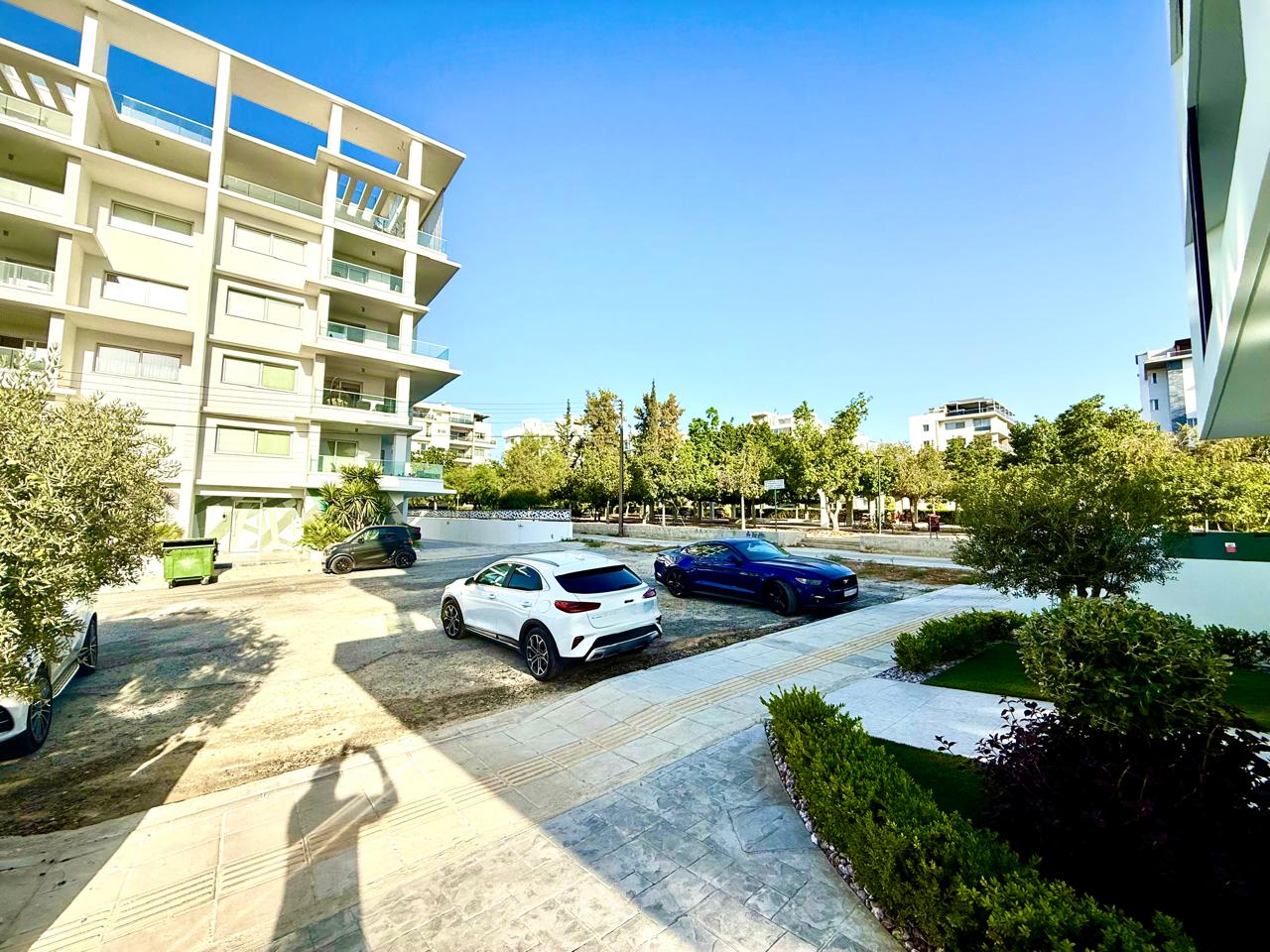 1-APTS-DROSIA-10177-28