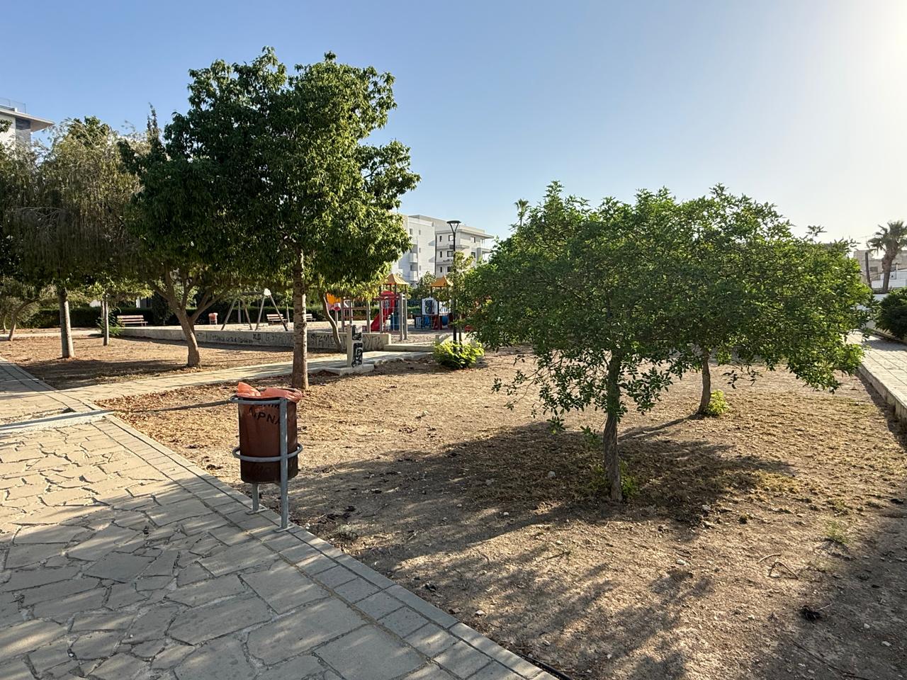 1-APTS-DROSIA-10177-32