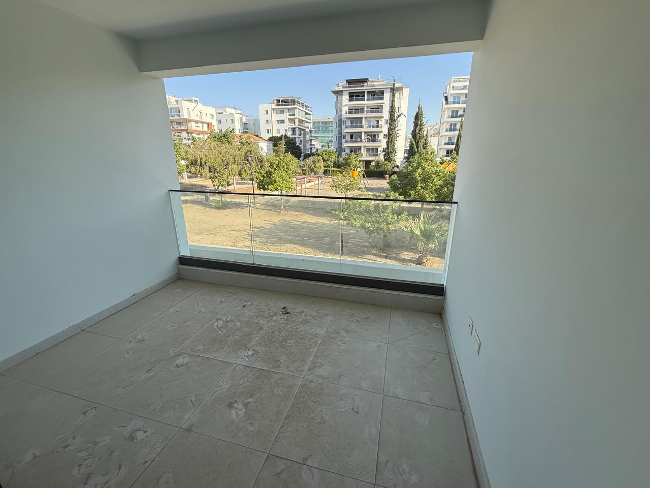 1-APTS-DROSIA-10177-7
